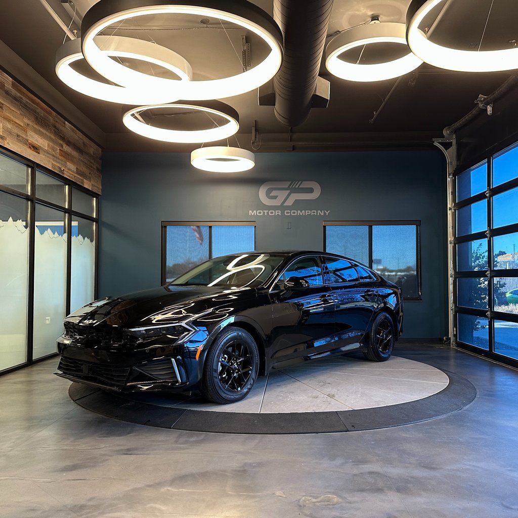 Used 2025 Kia K5 LXS image 7