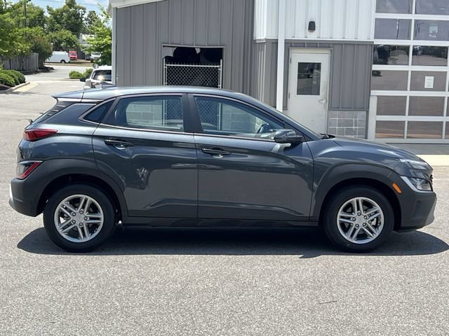 Used 2022 Hyundai Kona SE w/ Cargo Package FWD image 14