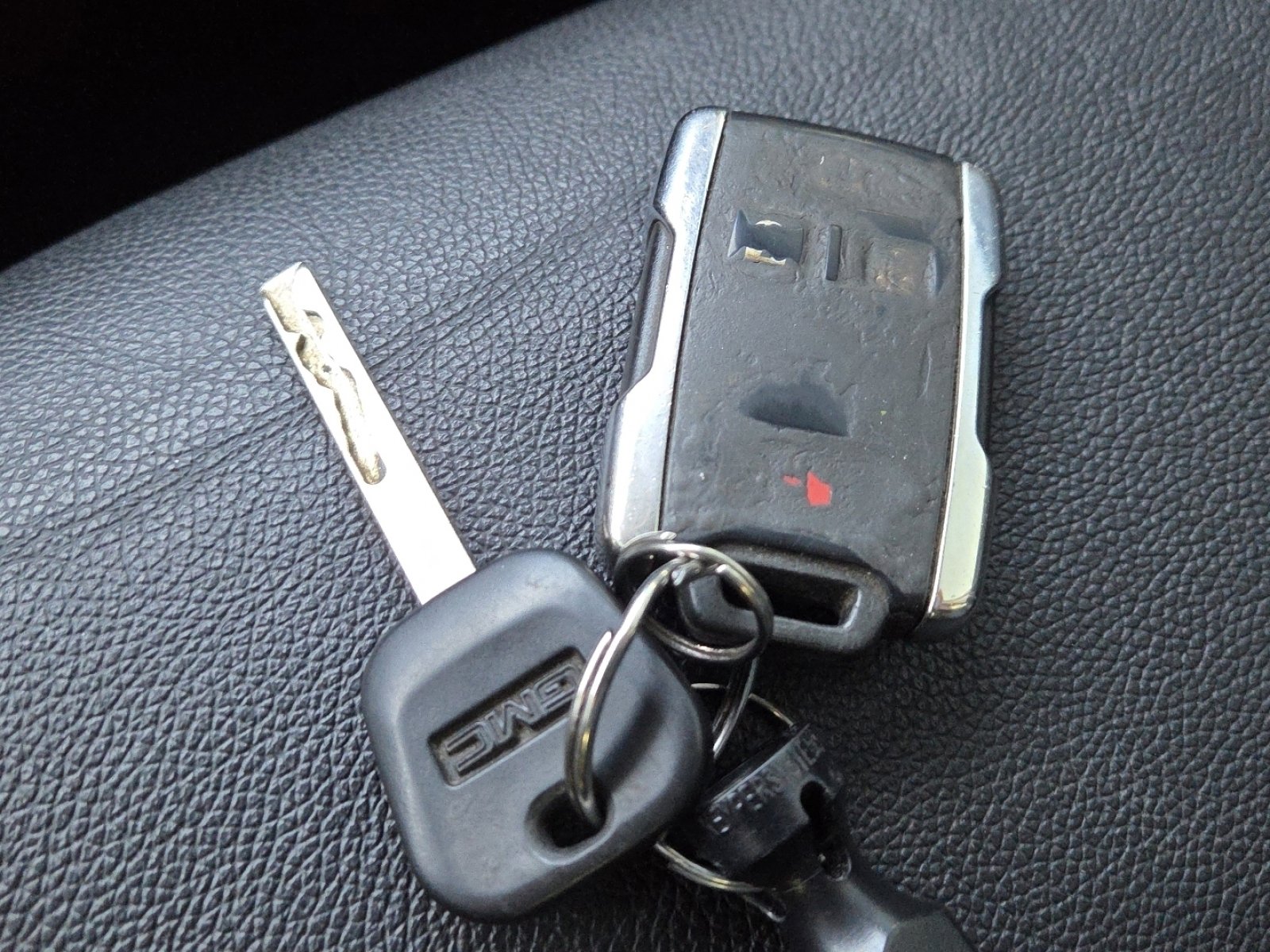 Used 2018 GMC Sierra 1500 SLT w/ SLT Premium Package image 34