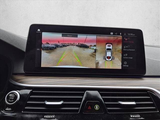 Used 2021 BMW 530i w/ Premium Package RWD image 12