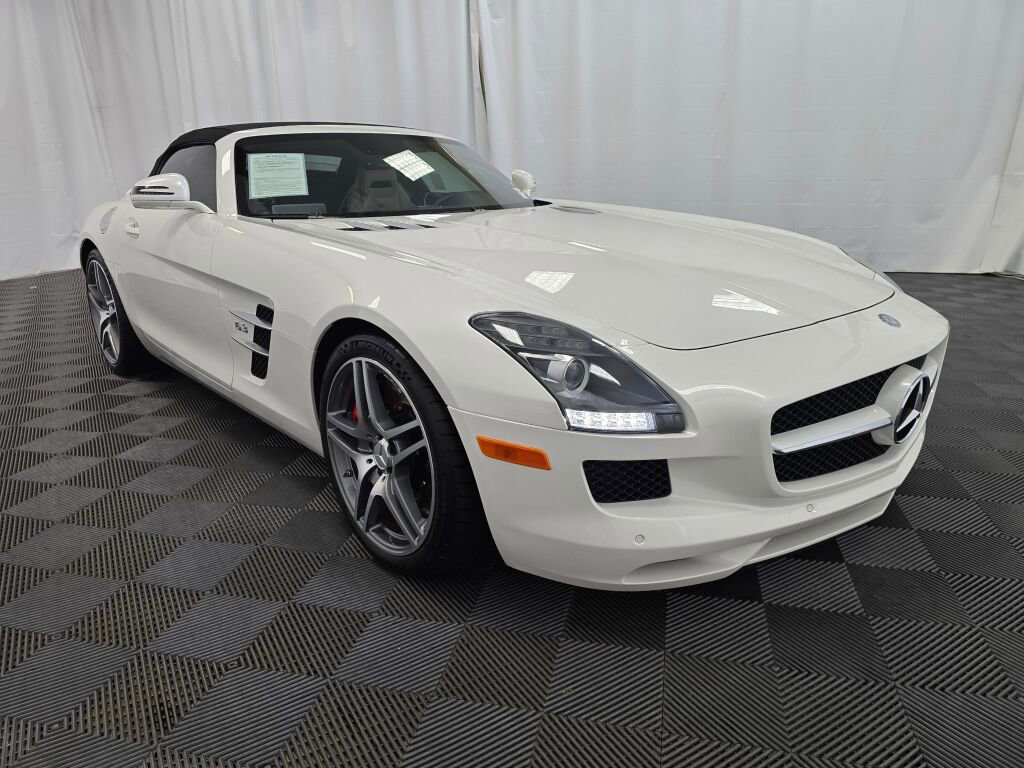 Used 2012 Mercedes-Benz SLS AMG Roadster image 8