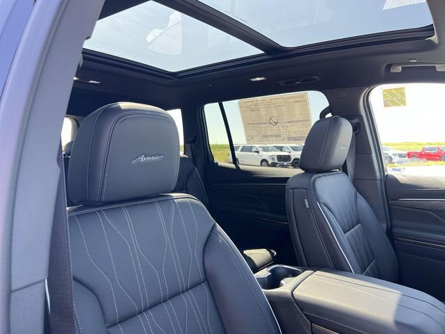 New 2026 Buick Enclave Avenir w/ Super Cruise Package FWD image 36