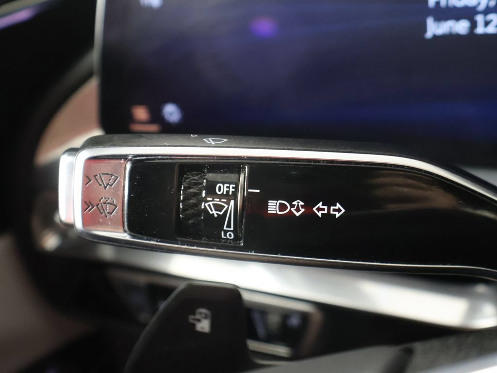 Used 2024 Cadillac Lyriq Sport RWD image 46