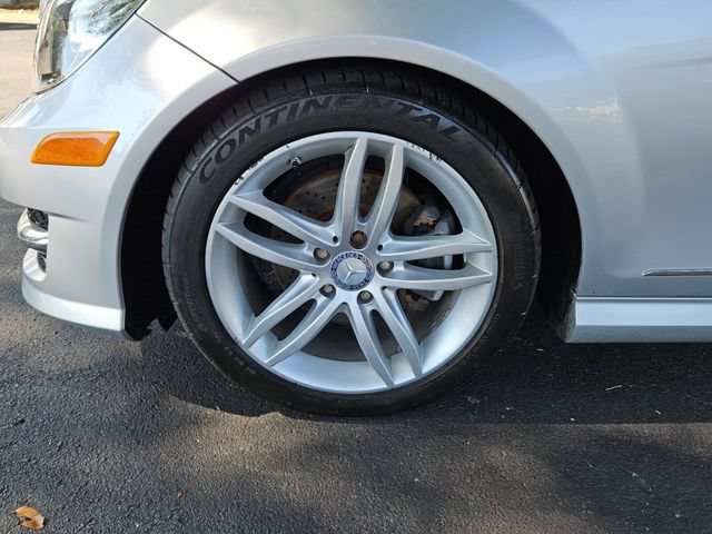 Used 2012 Mercedes-Benz C 300 4MATIC Sedan image 9