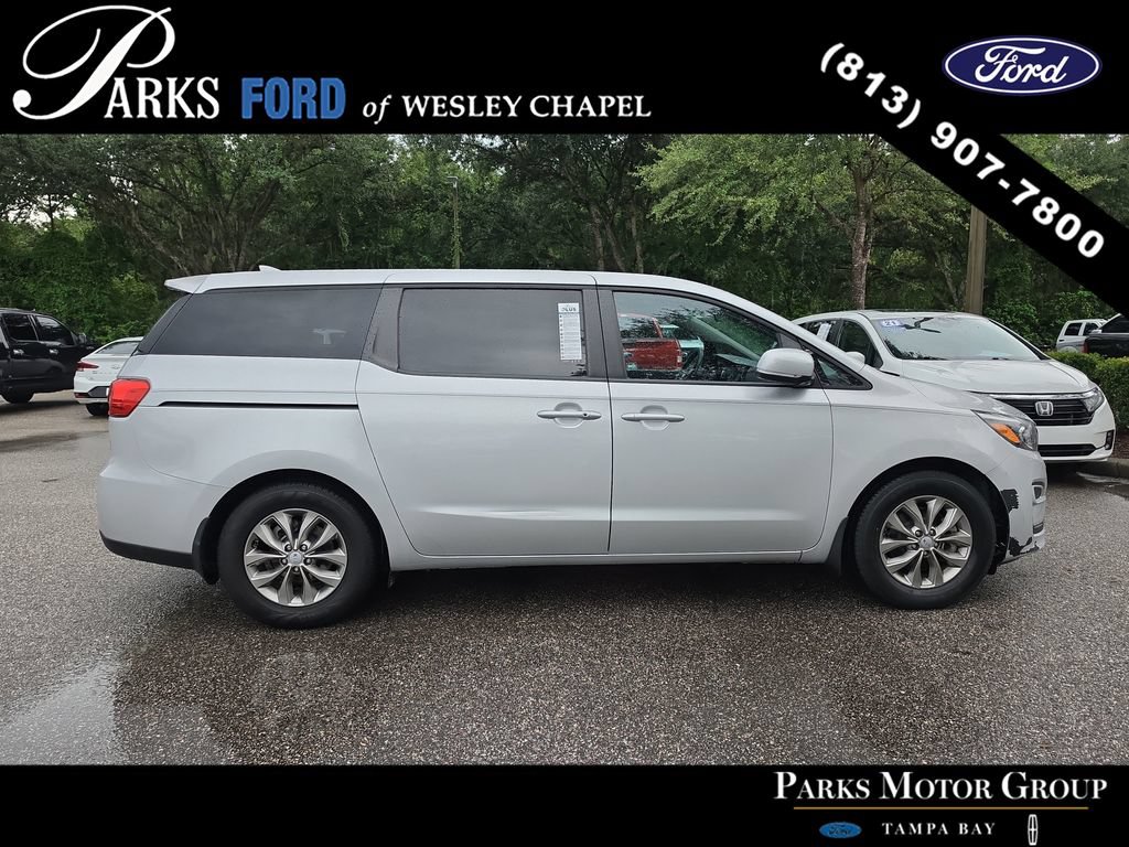 Used 2021 Kia Sedona LX FWD image 4