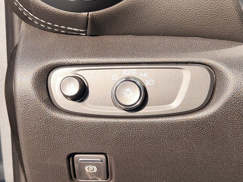 New 2026 Chevrolet Blazer LT w/ Convenience Package image 22