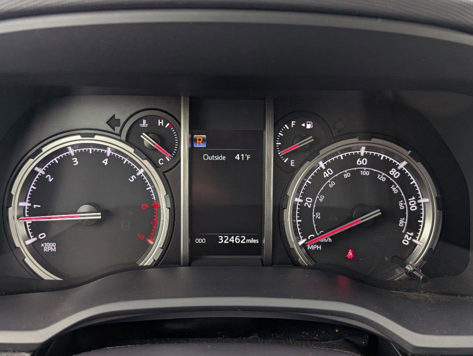 Used 2022 Toyota 4Runner Limited image 29