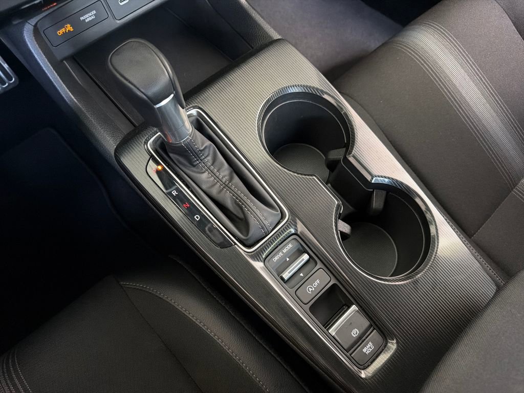 Used 2025 Honda Civic Sport image 25