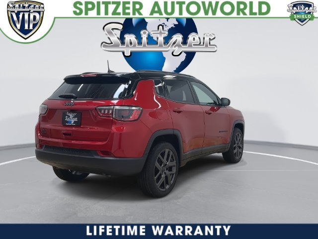 New 2026 Jeep Compass Limited AWD/4WD image 17
