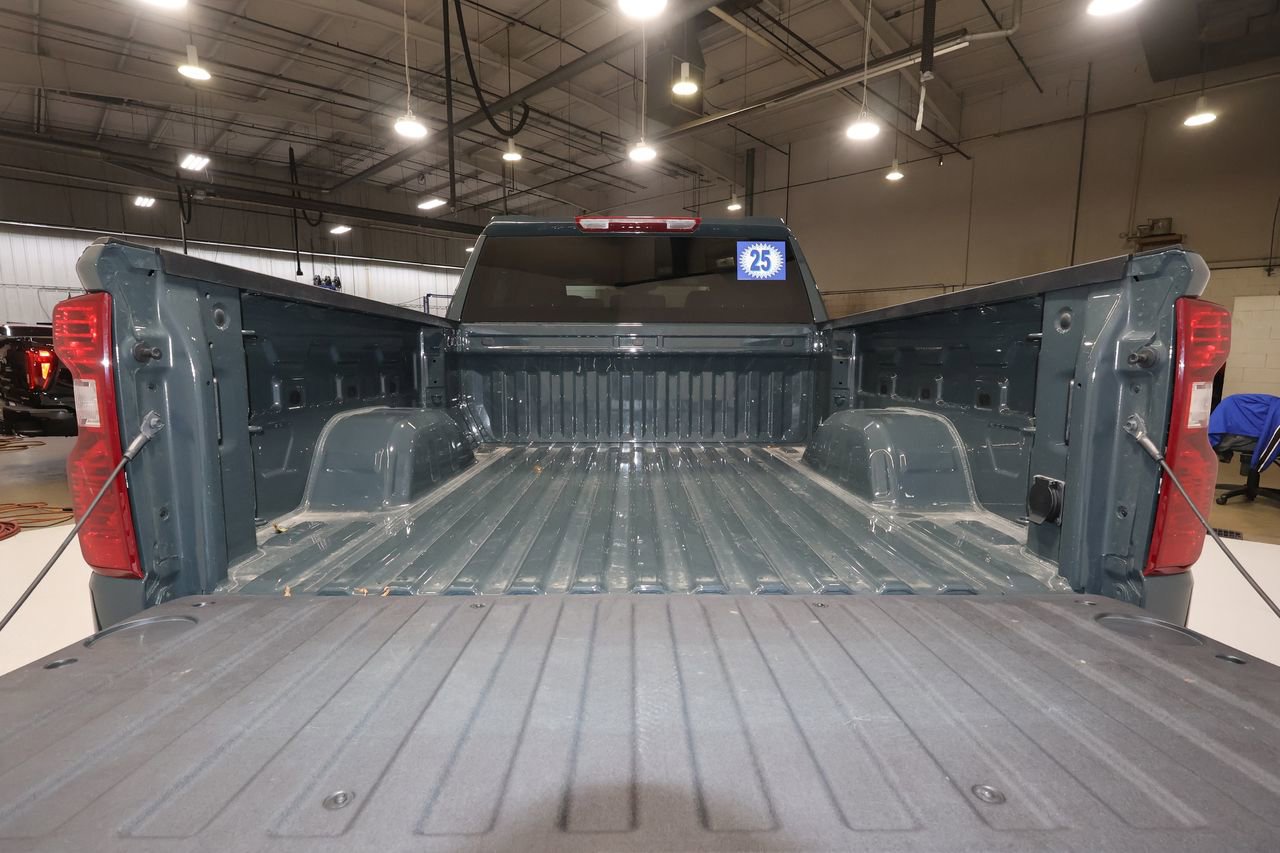 Certified 2025 Chevrolet Silverado 1500 Custom Trail Boss image 24