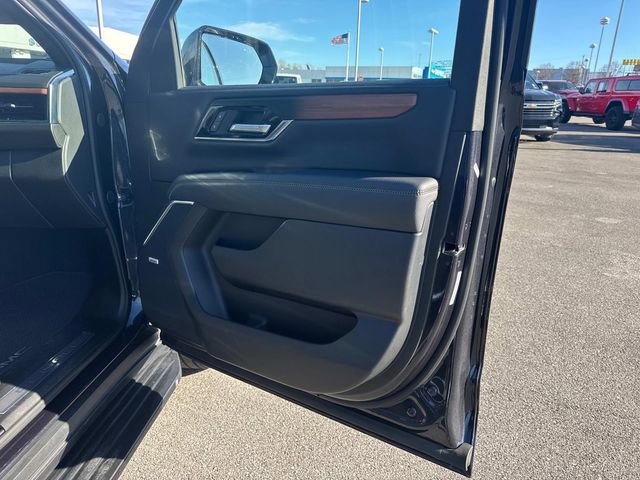 Certified 2025 GMC Yukon Denali image 24