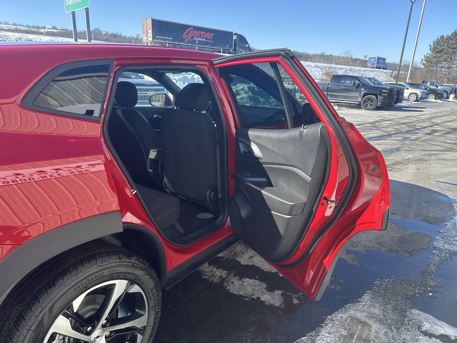 New 2026 Chevrolet Trax RS w/ Driver Confidence Package FWD image 7