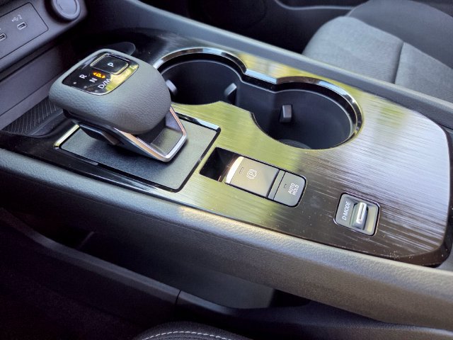 New 2026 Nissan Rogue SV FWD image 17