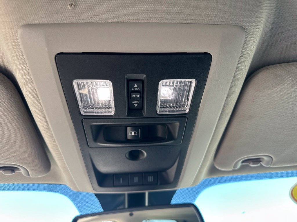 Used 2018 RAM 2500 Longhorn w/ Longhorn Southfork Package AWD/4WD image 12
