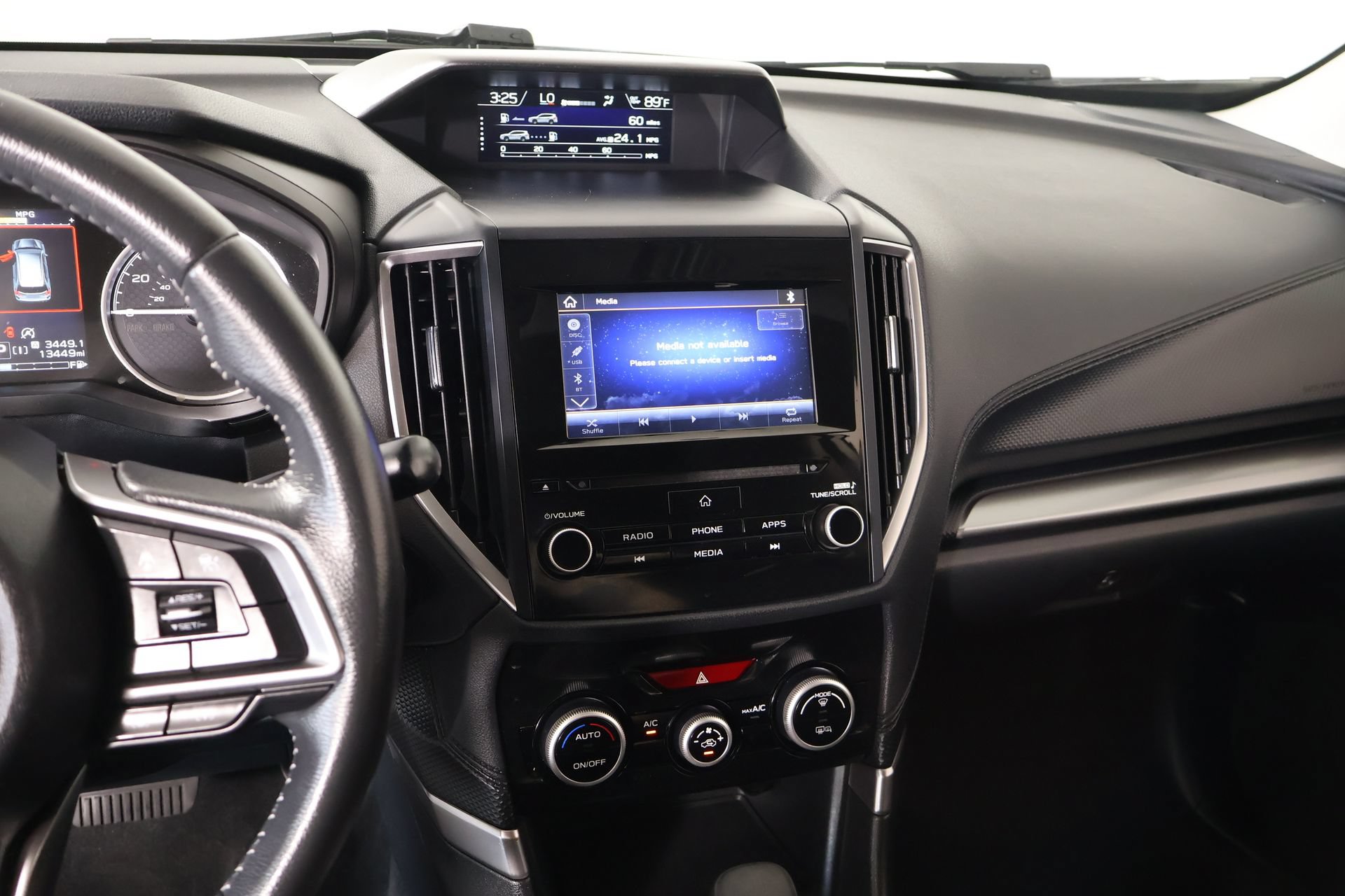 Used 2022 Subaru Forester Premium AWD/4WD image 5