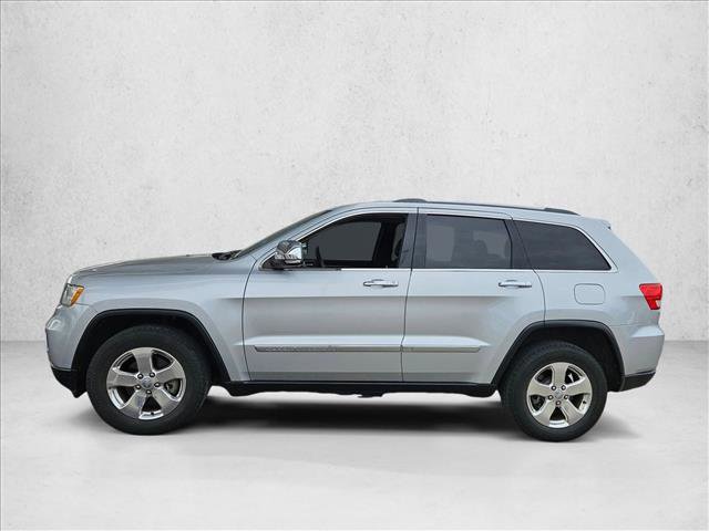 Used 2013 Jeep Grand Cherokee Limited w/ Luxury Group II image 8