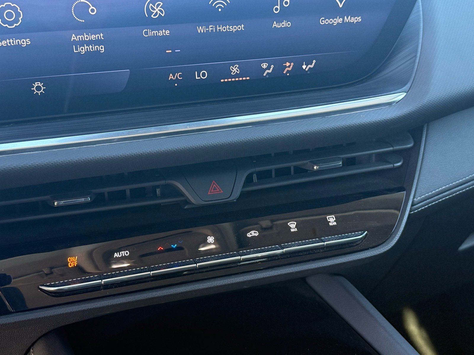 Used 2025 Buick Envision Preferred image 24