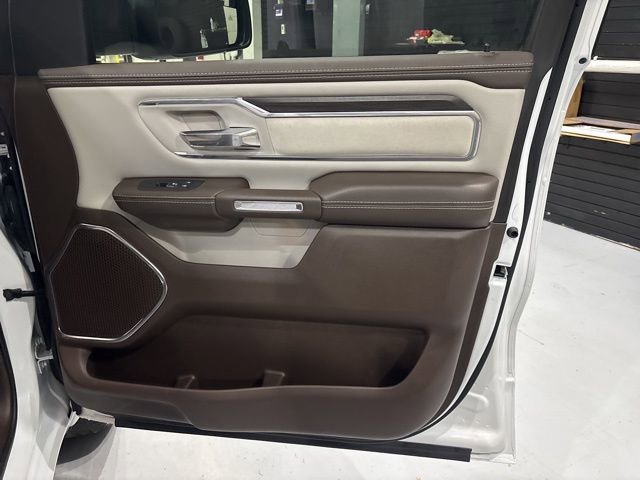 Used 2025 RAM 1500 Laramie image 36