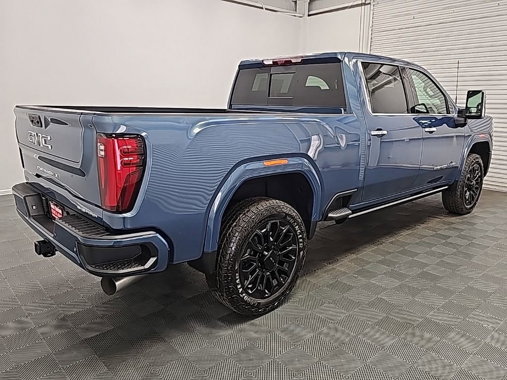 New 2026 GMC Sierra 2500 Denali w/ Denali Reserve Package image 8