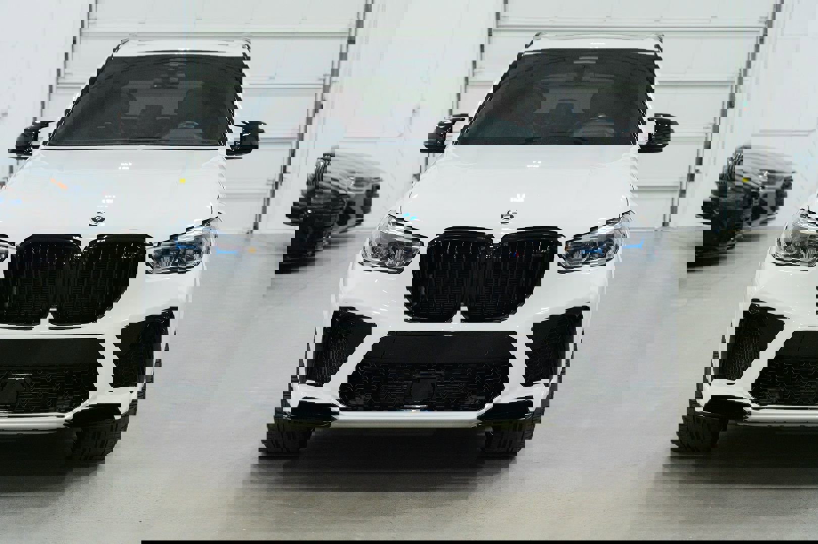 Used 2021 BMW X5 M w/ Competition Package image 2