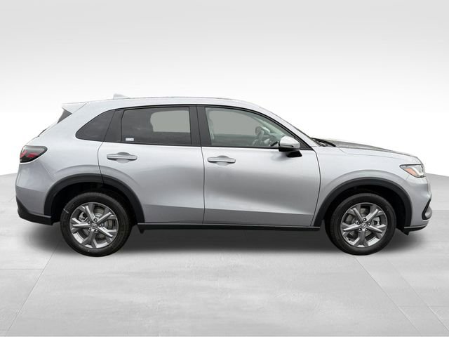 New 2026 Honda HR-V LX image 9