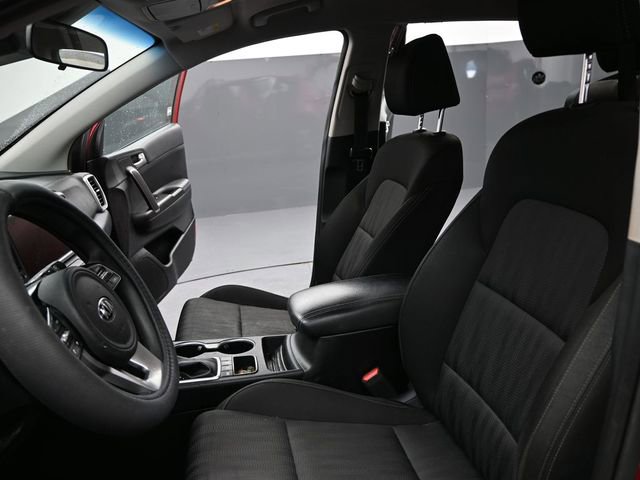 Used 2022 Kia Sportage LX image 16