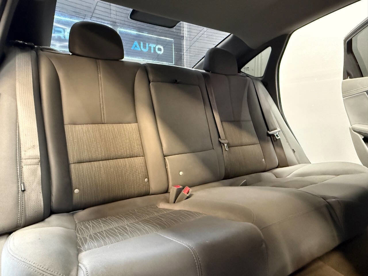 Used 2014 Chevrolet Impala LS image 11