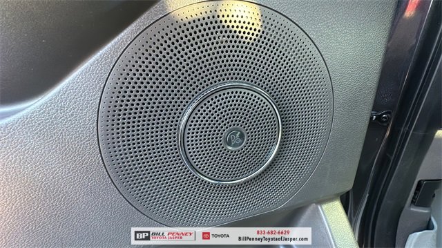 Used 2018 Ford Expedition Limited w/ Equipment Group 301A image 23