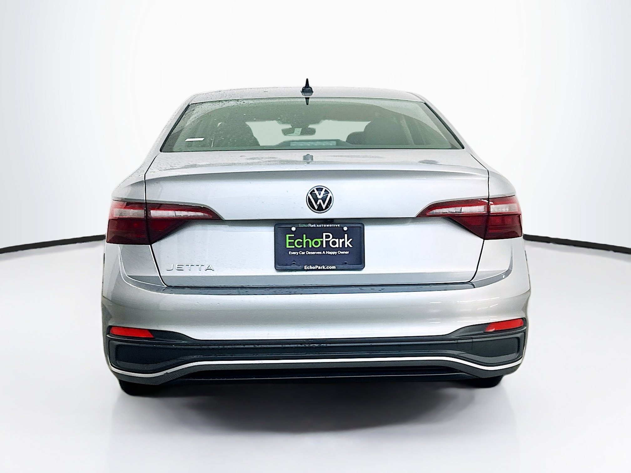 Used 2024 Volkswagen Jetta S image 7