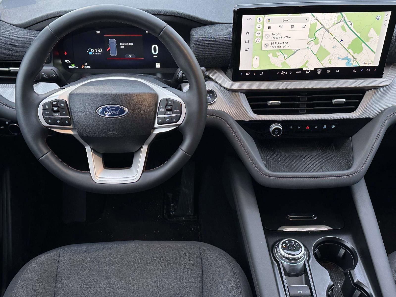 Used 2025 Ford Explorer Active image 9