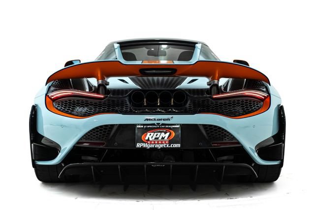 Used 2022 McLaren 765LT RWD image 3