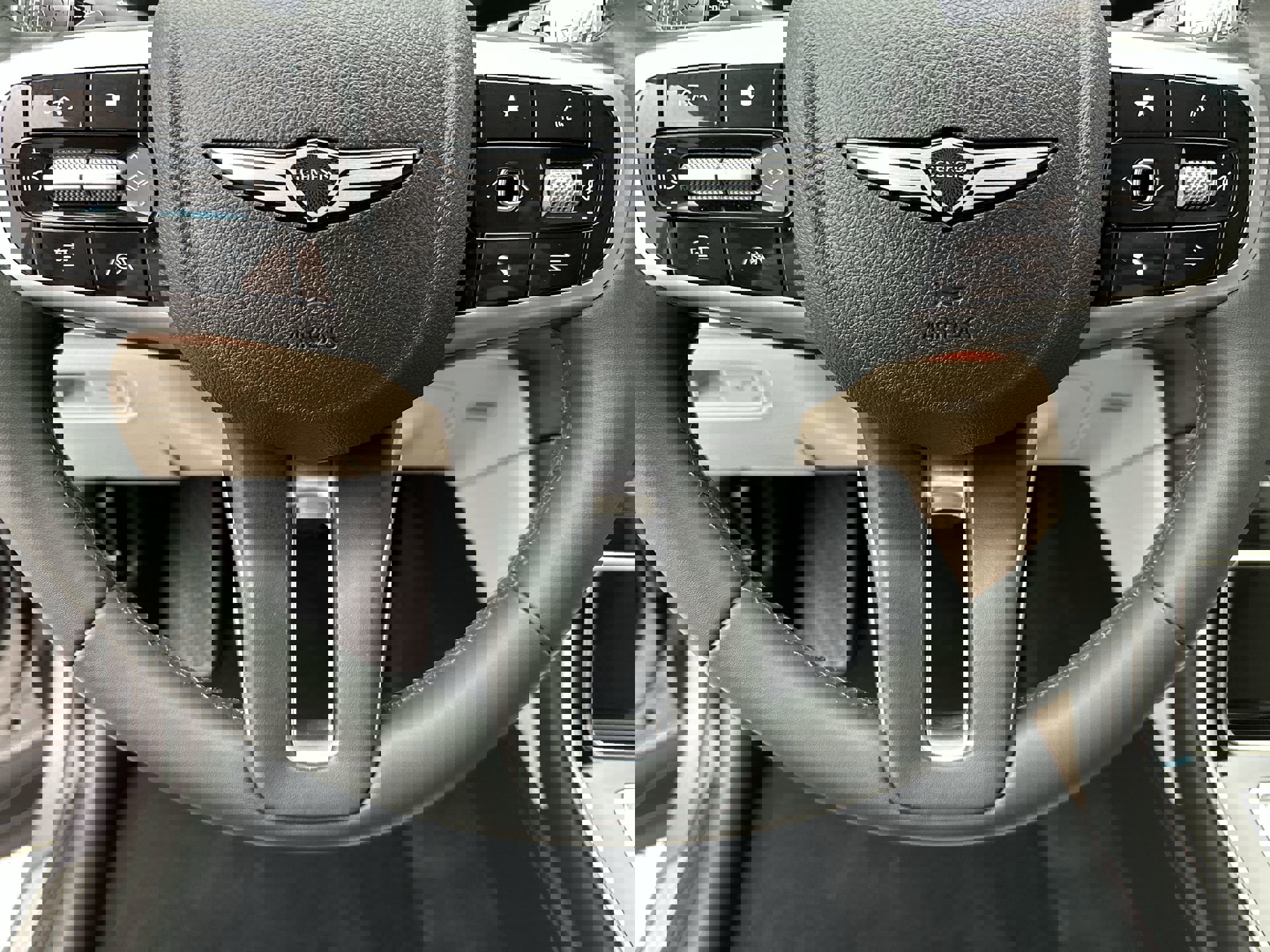 Certified 2025 Genesis GV80 2.5T Standard image 14