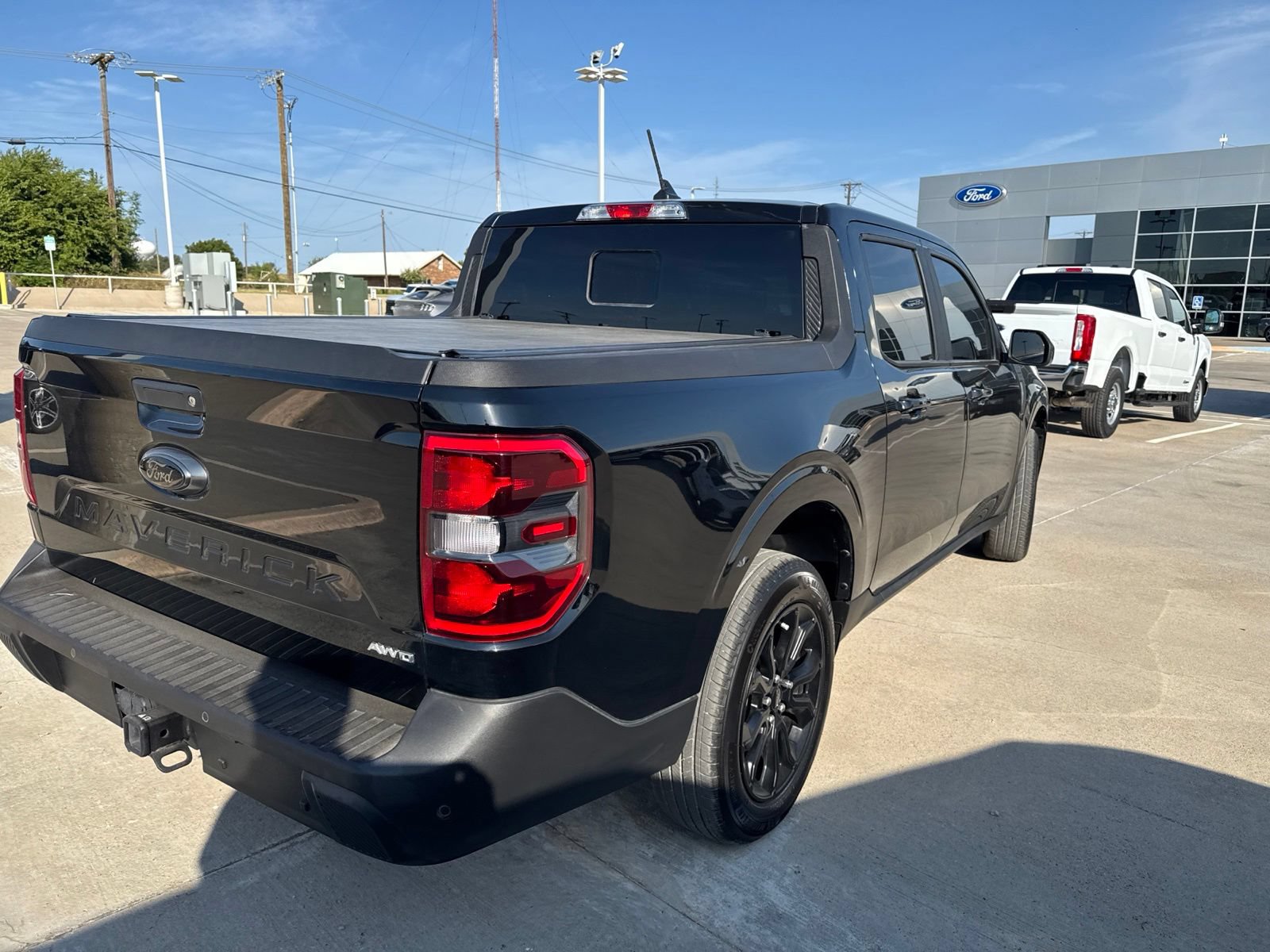 Used 2024 Ford Maverick Lariat w/ Black Appearance Package AWD/4WD image 3