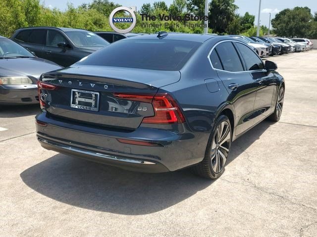 Used 2023 Volvo S60 B5 Ultimate w/ Protection Package Premier FWD image 3