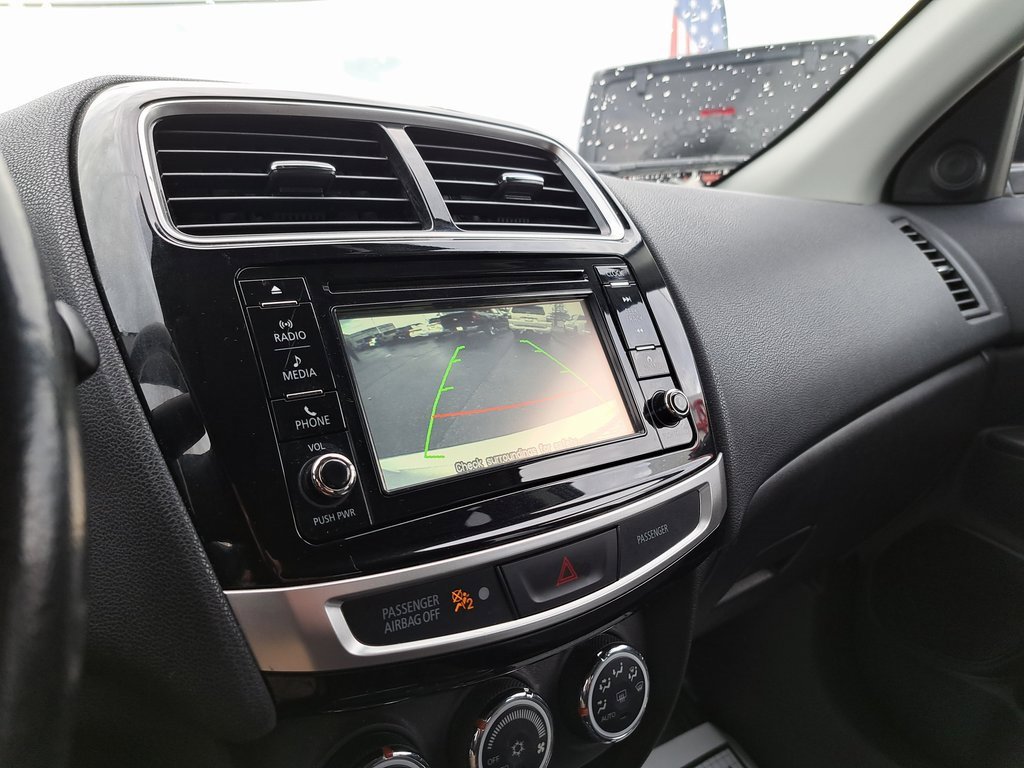 Used 2016 Mitsubishi Outlander Sport SEL image 17