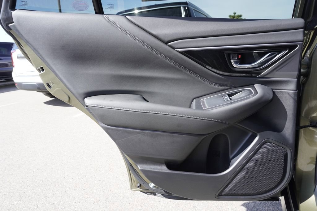 Used 2022 Subaru Outback Limited image 28
