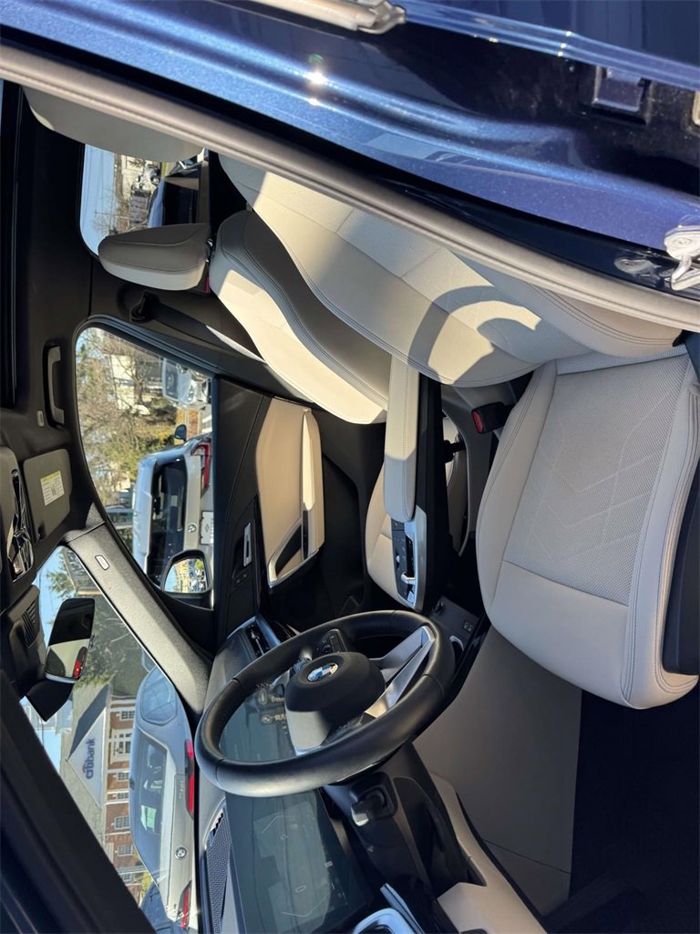 Certified 2025 BMW X1 xDrive28i w/ Convenience Package image 12