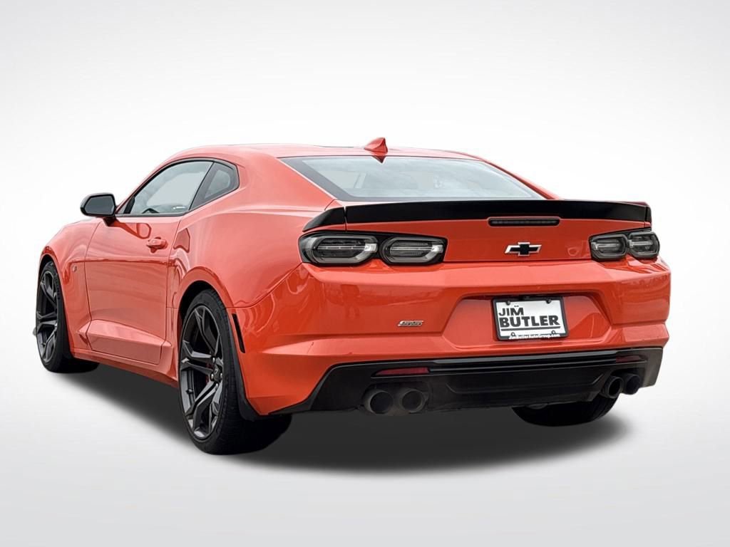 Used 2020 Chevrolet Camaro SS image 4