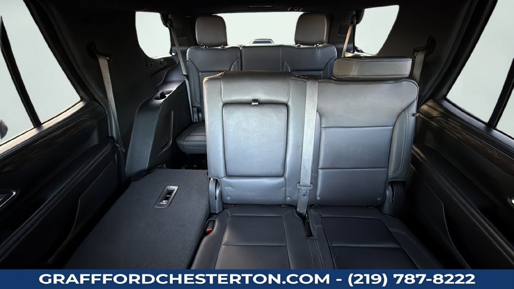 Used 2024 Chevrolet Tahoe LT AWD/4WD image 24