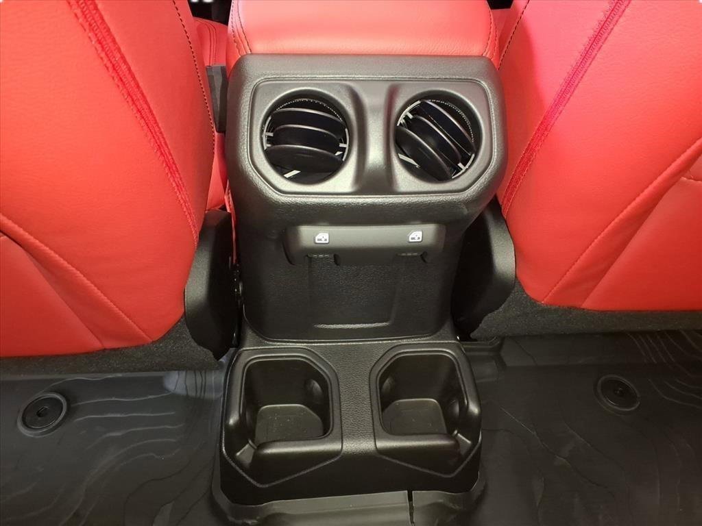 New 2025 Jeep Wrangler Sport S image 26