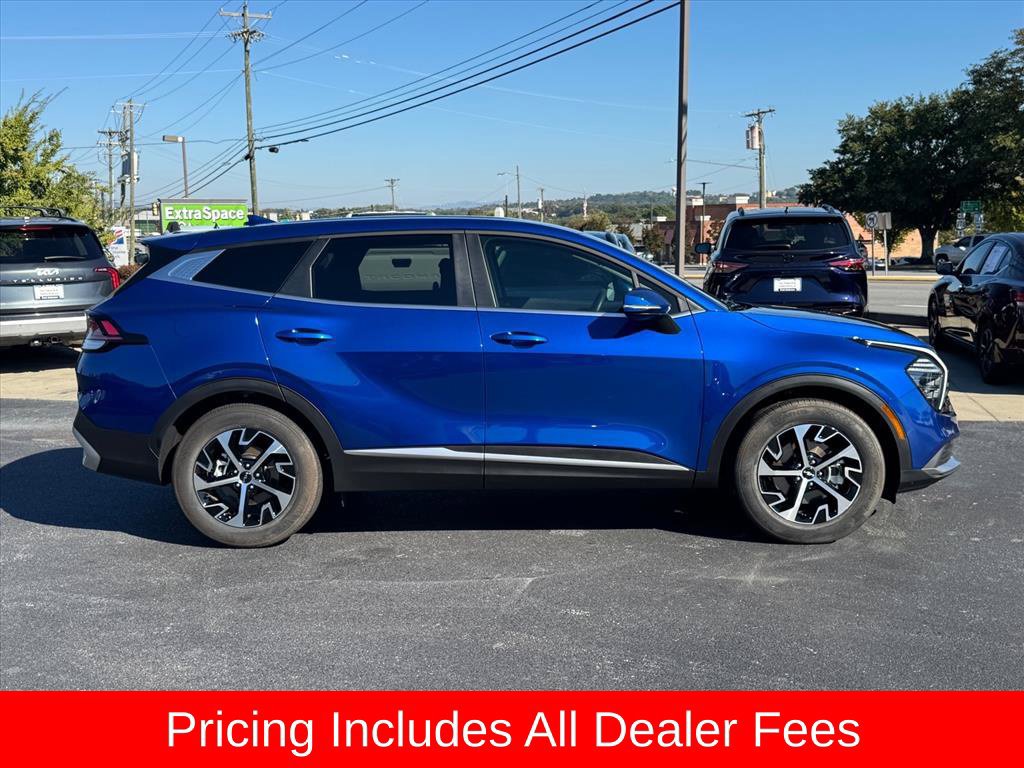 Certified 2024 Kia Sportage EX FWD image 2