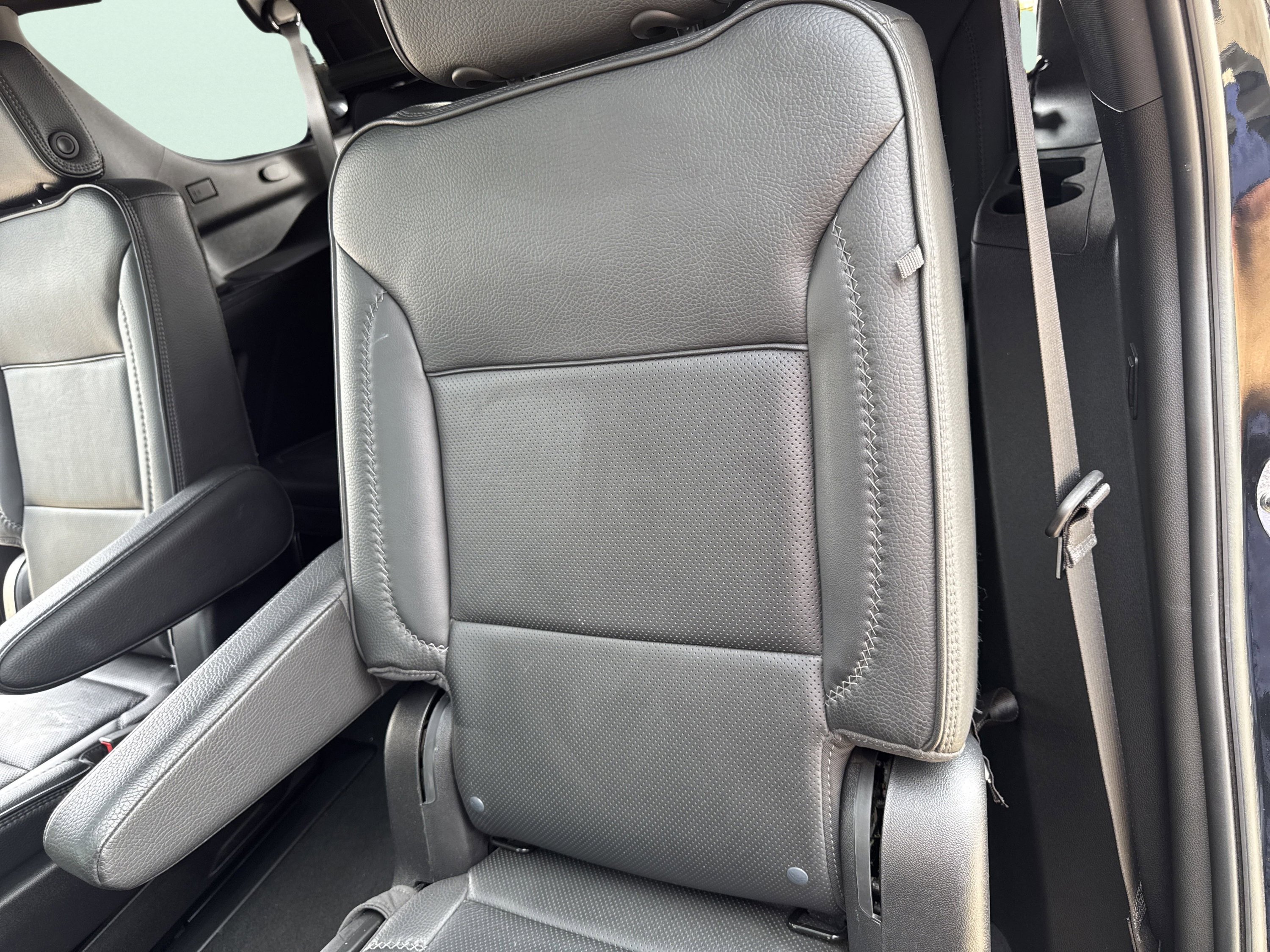 Used 2022 GMC Yukon Denali image 26