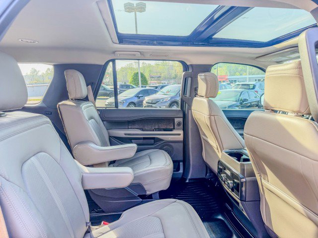 Used 2020 Ford Expedition Limited image 15