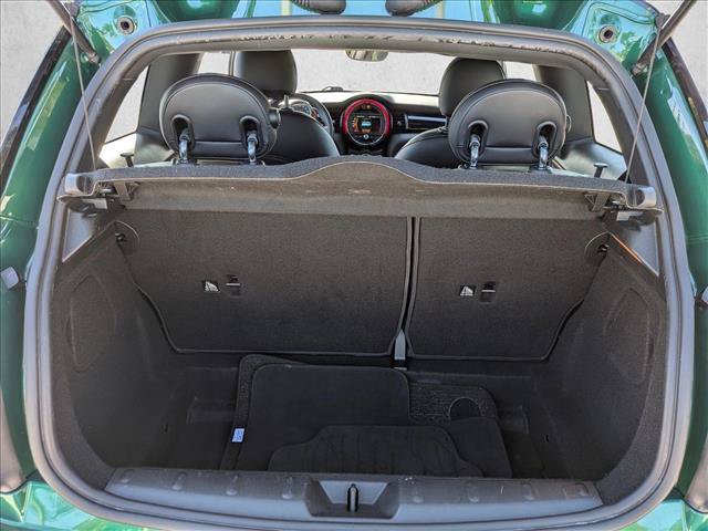 Used 2021 MINI Cooper 2-Door Hardtop w/ Driver Assistance Package FWD image 6
