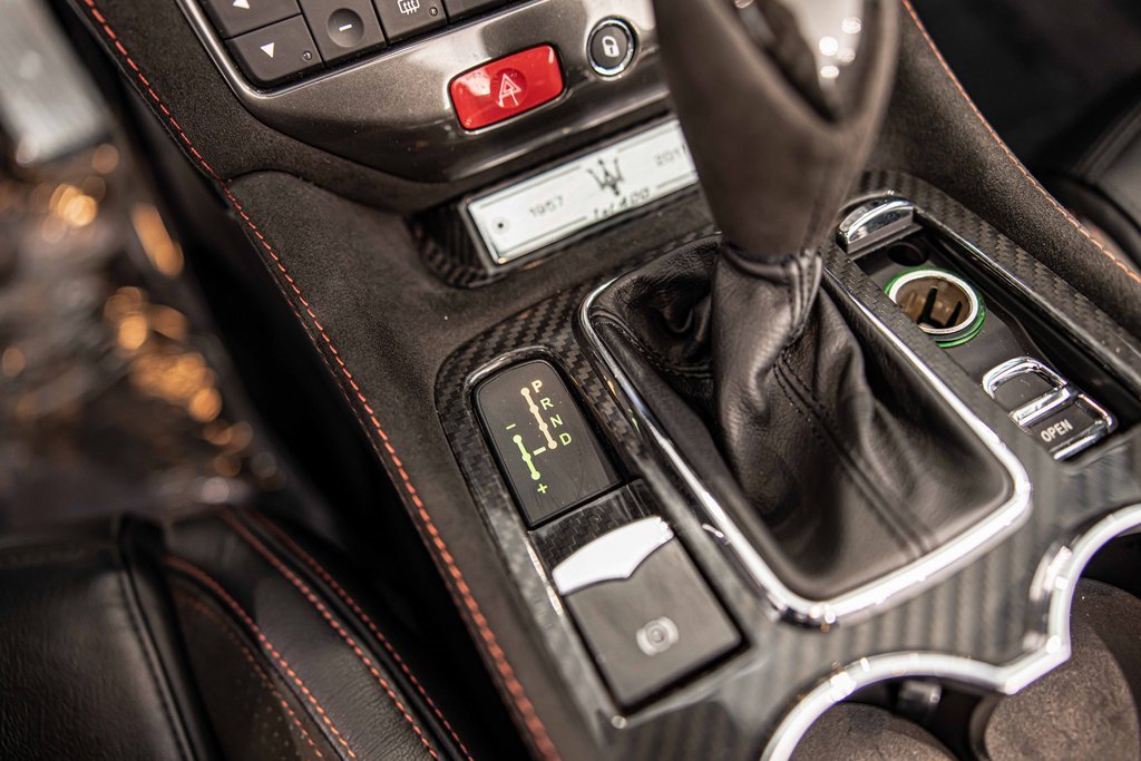 Used 2017 Maserati GranTurismo Sport image 31