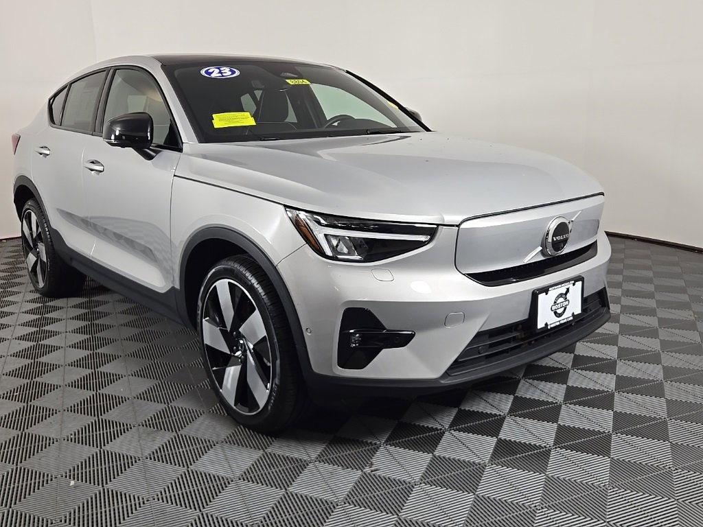 Certified 2023 Volvo C40 P8 Recharge Ultimate image 2
