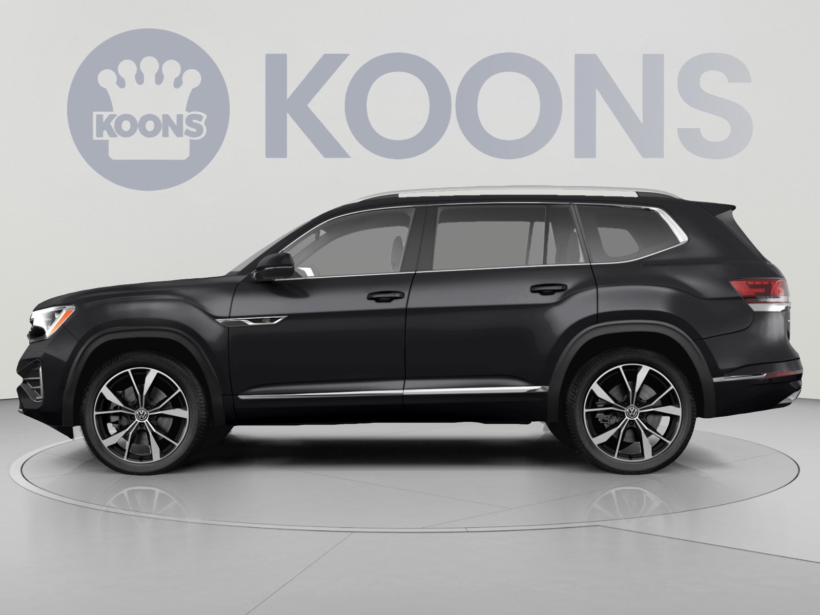 Used 2024 Volkswagen Atlas SEL Premium R-Line AWD/4WD image 2