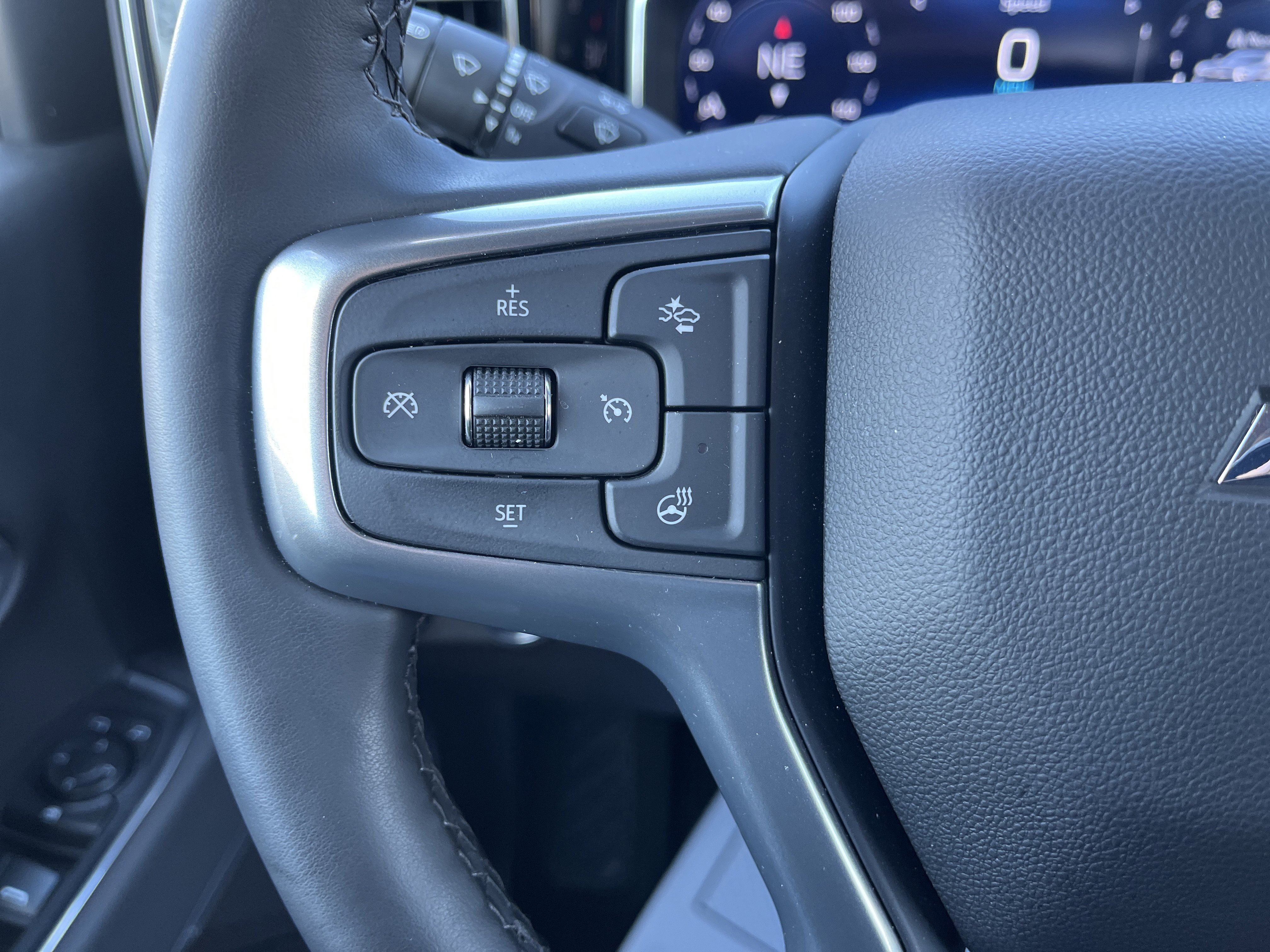 Used 2025 Chevrolet Silverado 2500 LT image 19