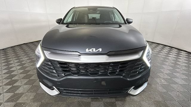 Used 2025 Kia Sportage LX AWD/4WD image 7