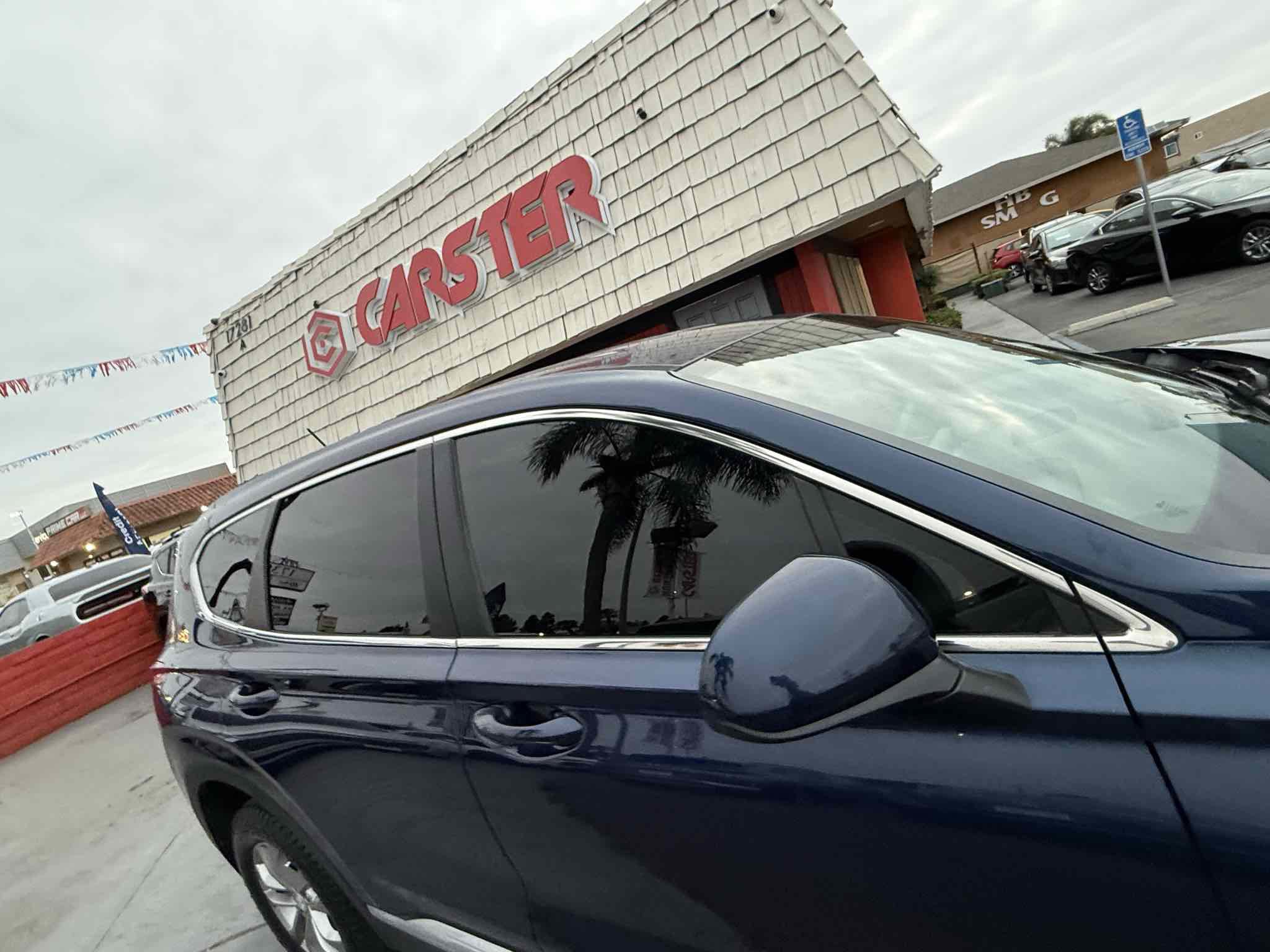 Used 2020 Hyundai Santa Fe SE image 35